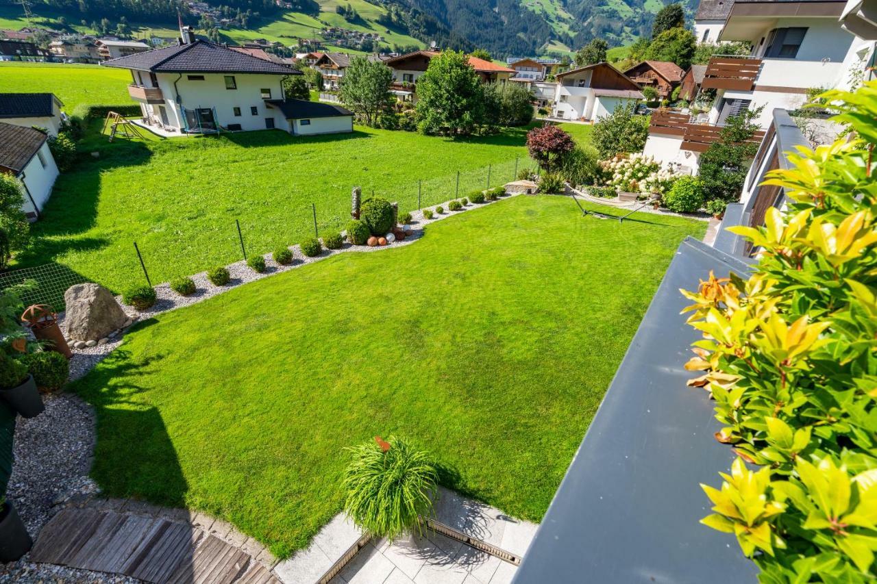 Apart Gruber Ramsau im Zillertal Exterior photo